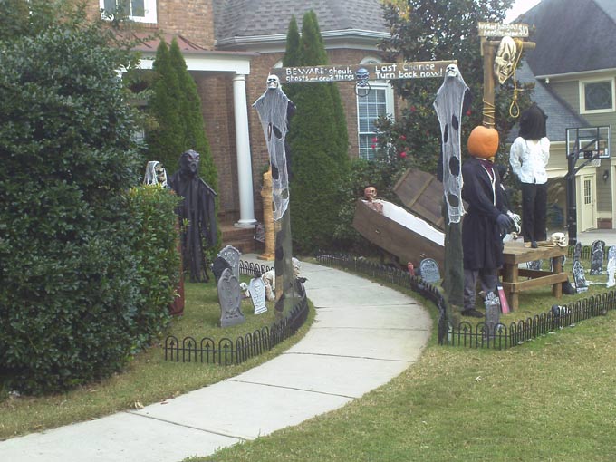 Haunt View of Graveyard Entrance Banner with Gallows Executioner and Corpse in Coffin